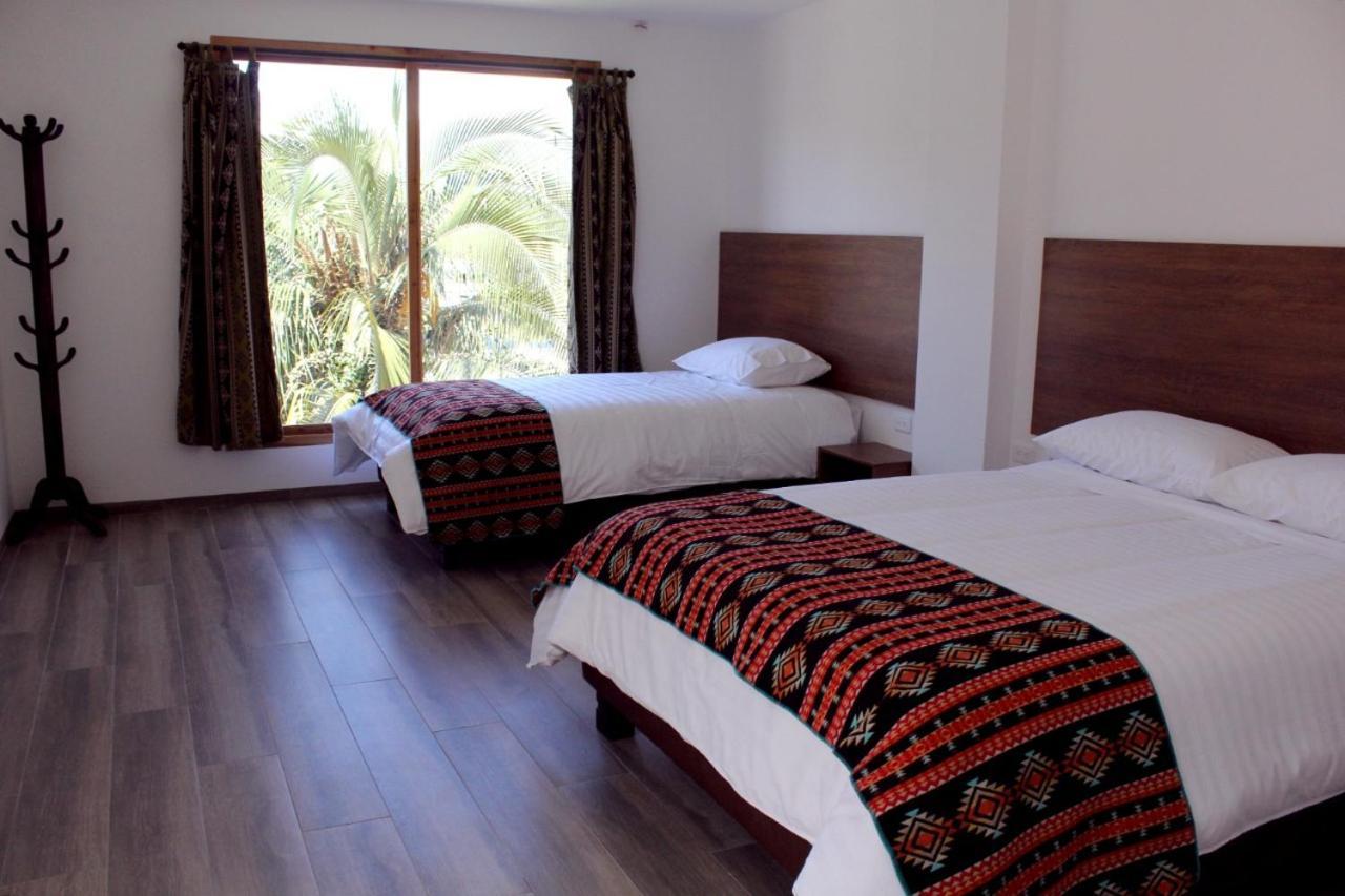 Hotel El Geranio Otavalo Bagian luar foto